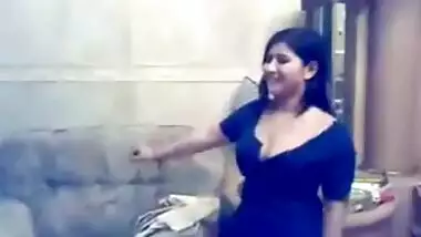 Muslim girl performing in private Mujra