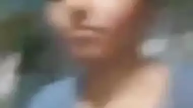 Bangladeshi horny village girl dildoing pussy