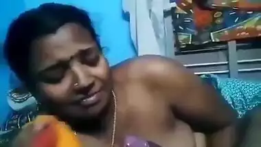 Wwwnxxnm - First blowjob experience of busty tamil aunty indian sex video