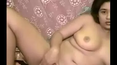 Mumbai Girl Clean Shaved Pussy and Cute Boobs