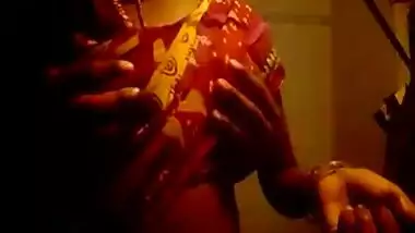 Desi village slut boobs squeeze milking mms video