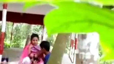 Desi Park m bhabhi ki romance