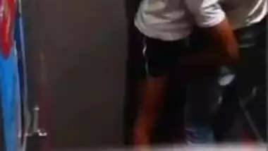Unseen Trial room MMS sex video of horny desi lovers