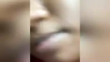 Bigboob Chubby Tamil Girl Showing On VideoCall 2Clip