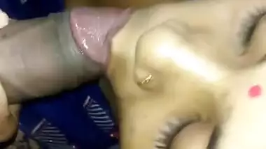 Bhabhi mouth fucking with boobs show viral incest