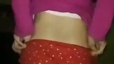 Cute Indian Girl Showing Ass