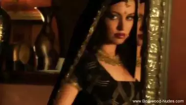 Sexy Indian Goddess Totally Nude