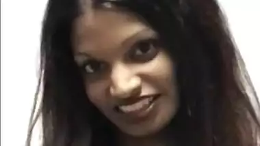 Desi slut wants to be a porn star