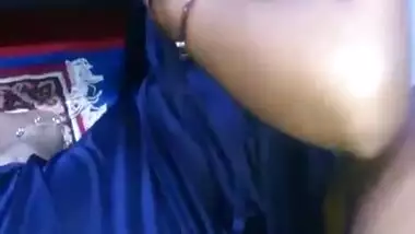 Desi aunty rubbing cock on boobs