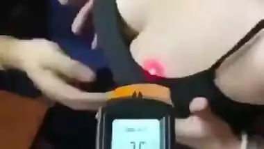 Bf check gf boobs temperature