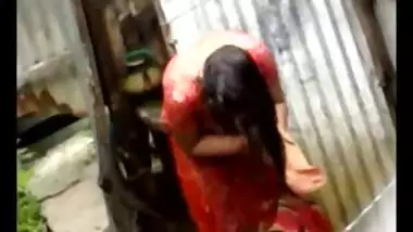 Bangla desi village girls bathing in Dhaka city HQ (4)