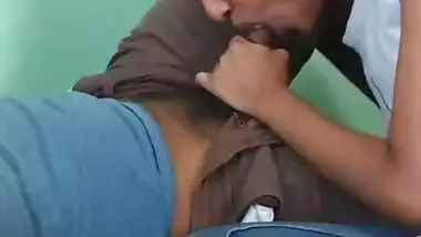 Virgin Desi college girl giving blowjob to lover