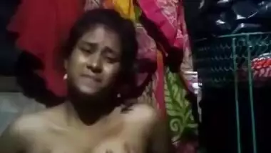 Desi Village Bhabhi Shows Nude Body Part 2