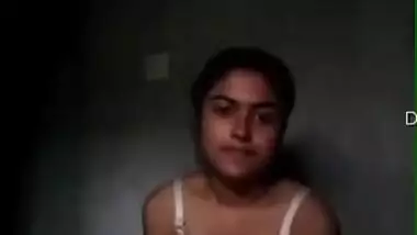 Modest Indian teen finds courage to pose naked in quick porn clip