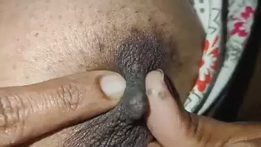 Tamil Desi wife boobs playing