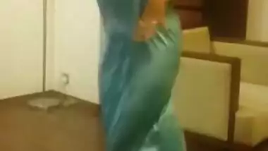 Young Indian hot dance