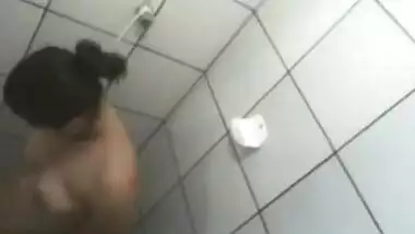 padosan ka nanga shower