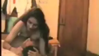 MMS of Indian aunty fucks drunk desi husband