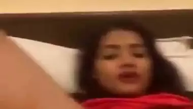 Bangladeshi BF pussy licking his GF