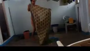 bhabhiecretly filmed afterhower changing