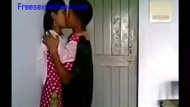 Mallu college girl foreplay with lover
