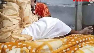 Newly married Desi Village couple hard sex