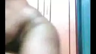 Busty south Indian girl Masturbates on Cam