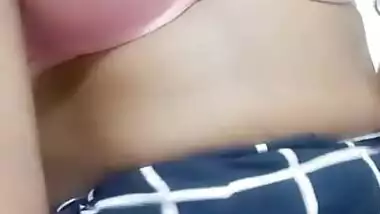 2 hot bhabhis playing with their tits live