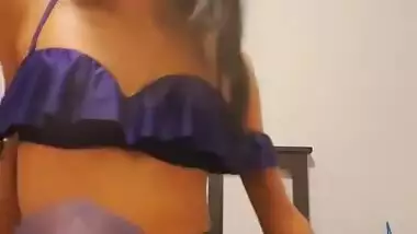 Tiny Indian Teen Tease Solo Masturbate