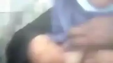Hijabi Girl Boobs Sucked By Lover in Restaurant