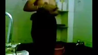 Bangalore Girl Self Made Bath Video