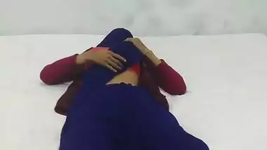 Desi wife show her big boob and pussy