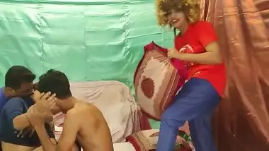 Aroused Desi men rush to fuck their sister's cunt during foursome