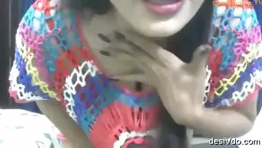 Honery Desi Girl Showing Her Boobs And Pussy