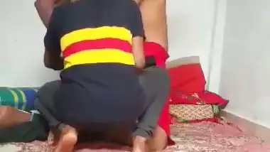 Two Dhaka boys drill a guy’s asshole in Bangladeshi xvideo