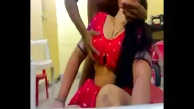 Hotpornvedeio - Indian couple playing indian sex video