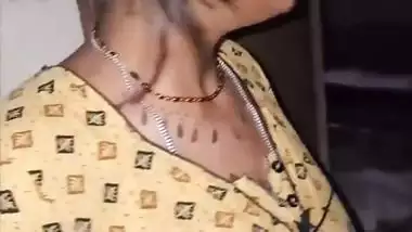 Lucknow couple couple sex MMS from an open terrace