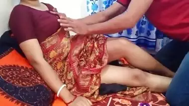 I fucked Bhabhi from an Indian village in an empty house.