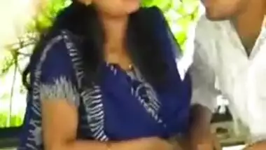 Xxx Desi Rajouri - Boobs sucking in park indian sex video