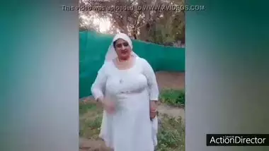 Desi Chubby Bbw Aunty