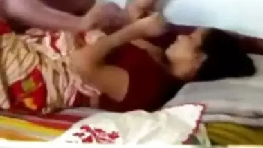 Husband’s Boss Sucking Indian Bhabhi’s Boobs