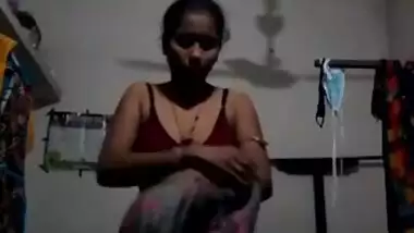 Desi cute wife change