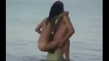 Crazy Couple Fucks In The Sea