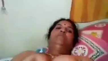 Big Boobs Aunty Nude Show