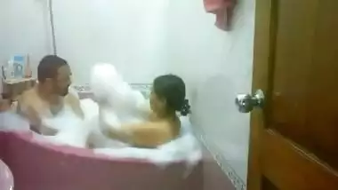 neelam bhabhi bath with her hubby