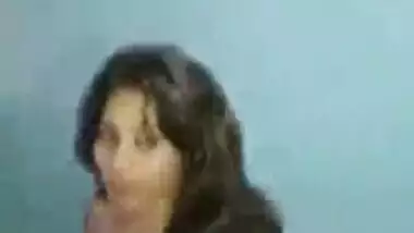 Haryana girl’s topless dance on a private mujra