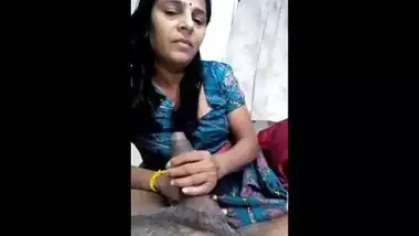 Desi Jabalpur aunty mms scandal recorded by neighbor lover