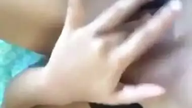 desi girl fingring