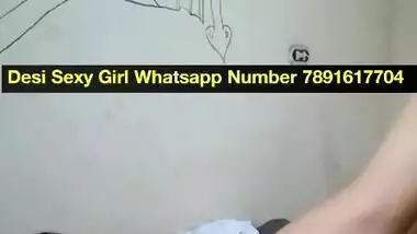 White guy fucking a desi gaand and chut