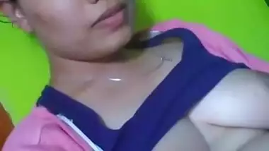 Indian girl hot boobs and pussy show